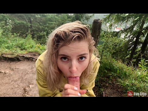 ❤️ Nwatakịrị nwanyị na-eloda ọnụ mgbe ọ gbasasịrị ọha - Eva Elfi ❌  na anyi ️❤